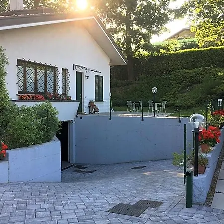 Bed & Breakfast Elleboro Carugo