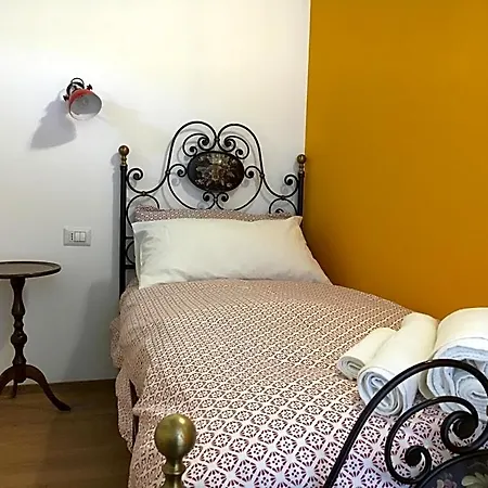 Elleboro Carugo