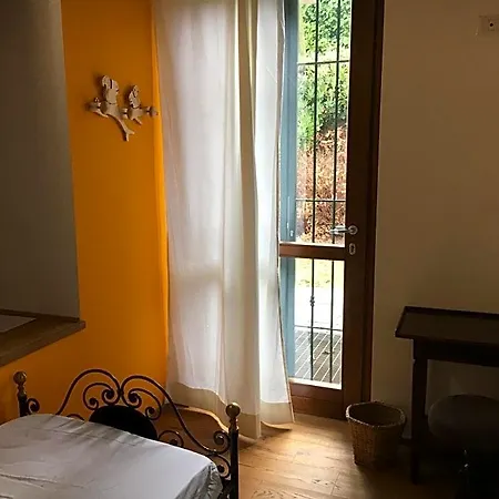 Elleboro Bed & Breakfast 3*