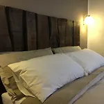 Elleboro 3* Carugo